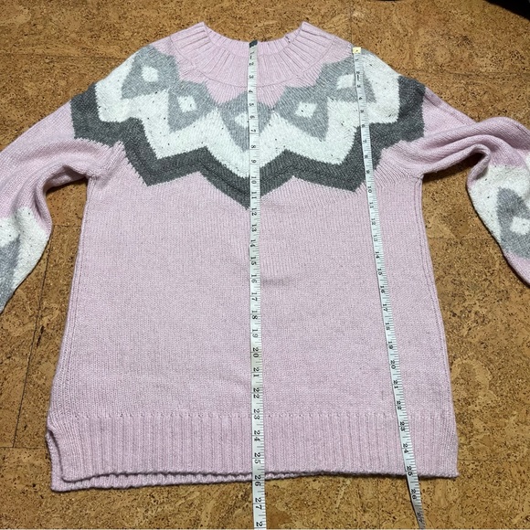 Ann Taylor Loft Fair Isle Nordic Pastel Pink & Gray  Sweater NWT Sz M - Picture 11 of 12